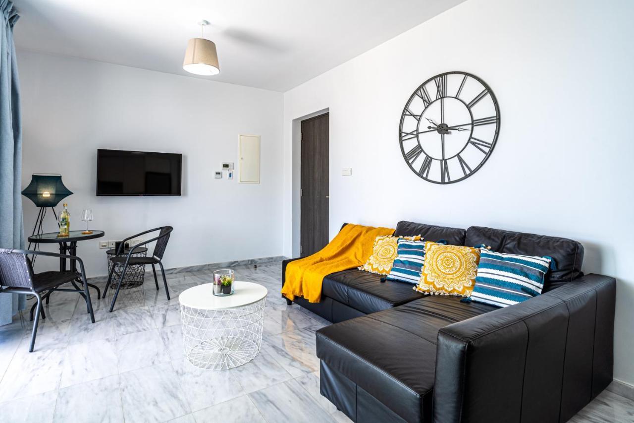 Oyster 1-Br Apt In لارنكا المظهر الخارجي الصورة
